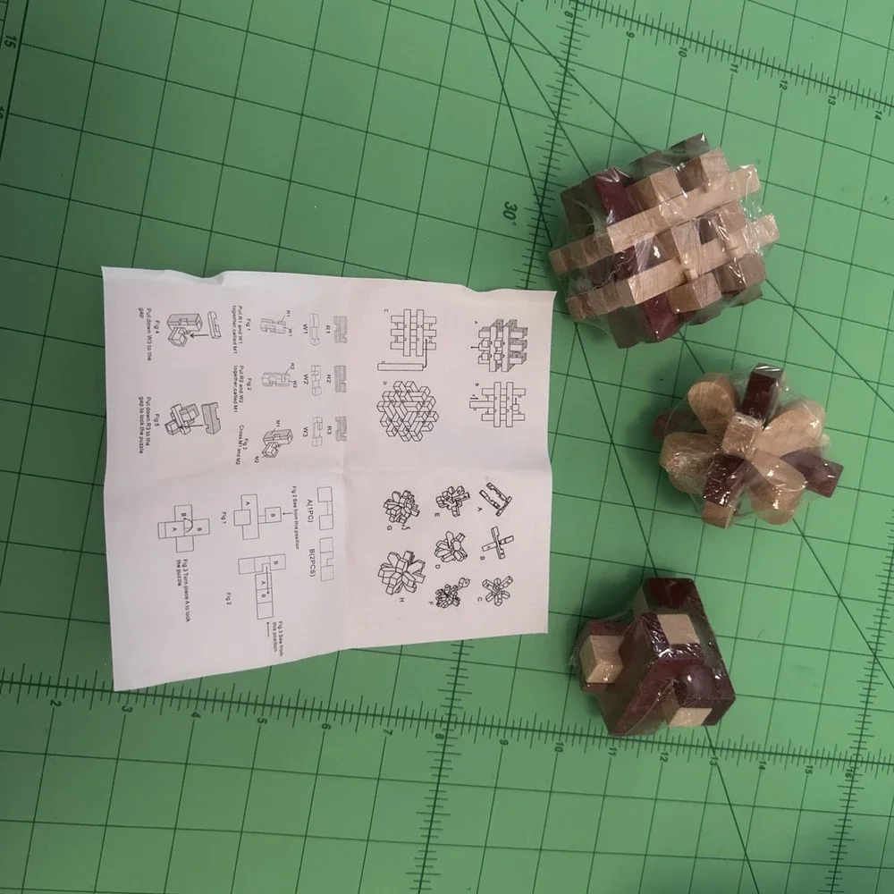 Mind Teaser Puzzles Wooden, NIB‎